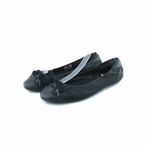 PUMA . Puma sporty athletic sneaker designs