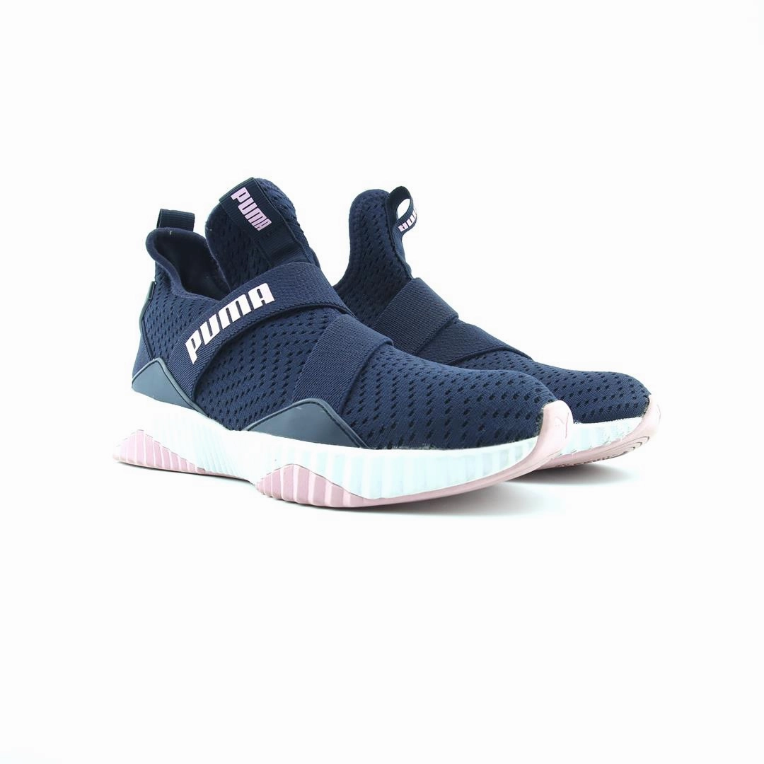 PUMA DEFY MID CORE Puma sporty sneaker designs