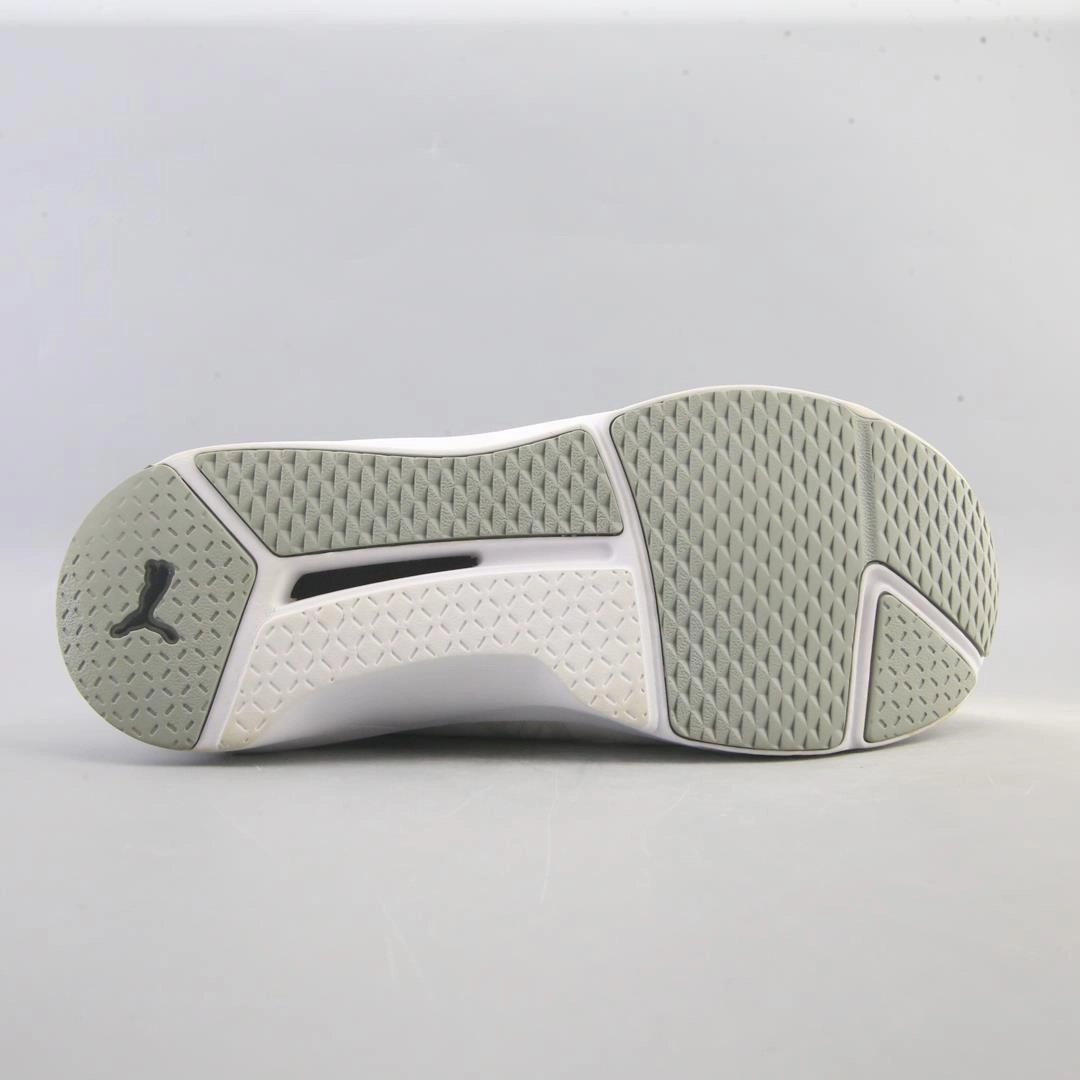 PUMA FIERCE CORE Puma signature shoe pictures