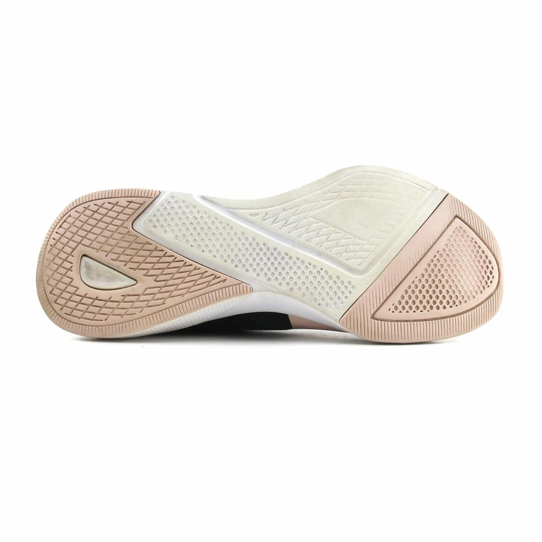 PUMA FLYER FEMME Puma signature shoe pictures