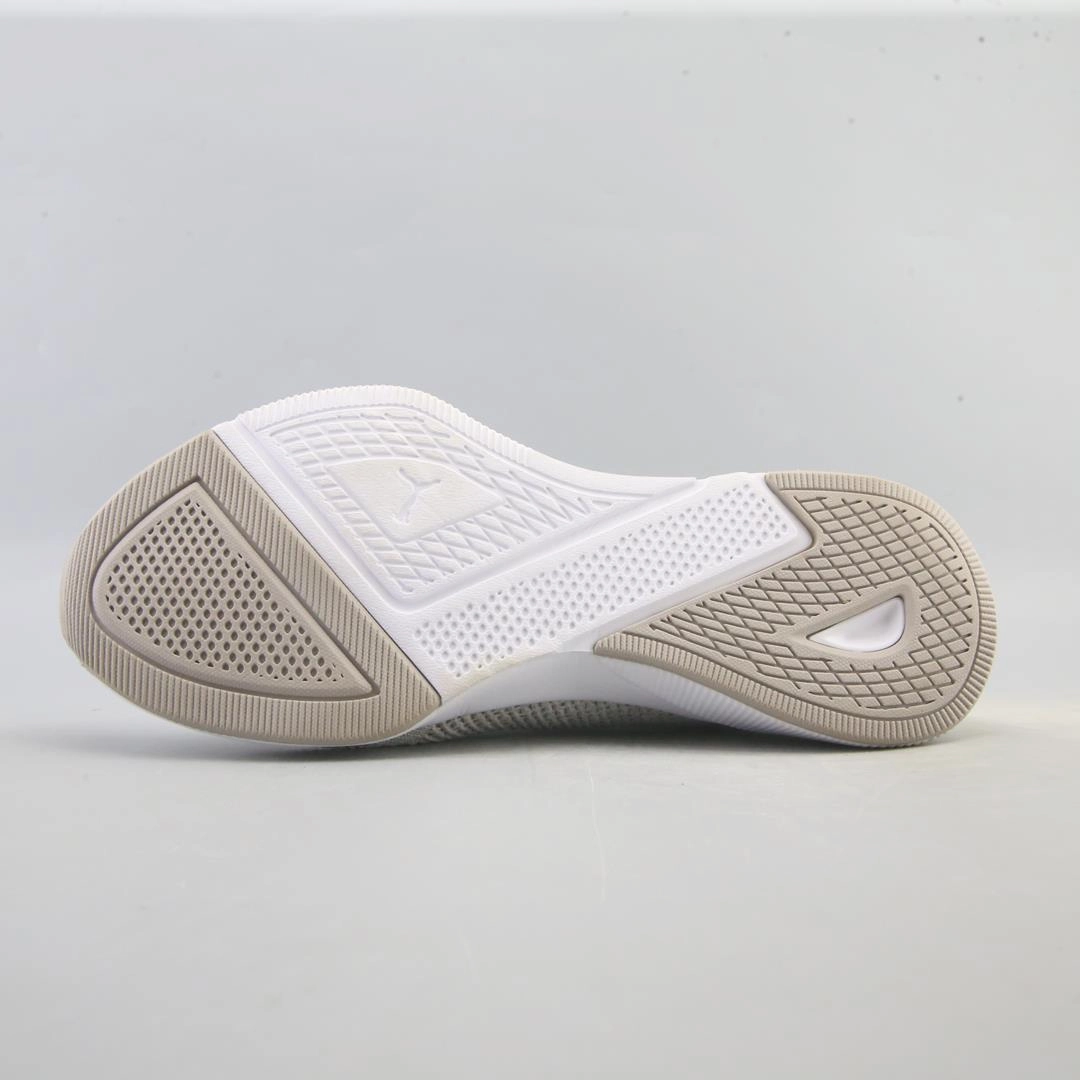 PUMA FLYER RUNNER ENGINEERED KNIT Puma signature shoe pictures
