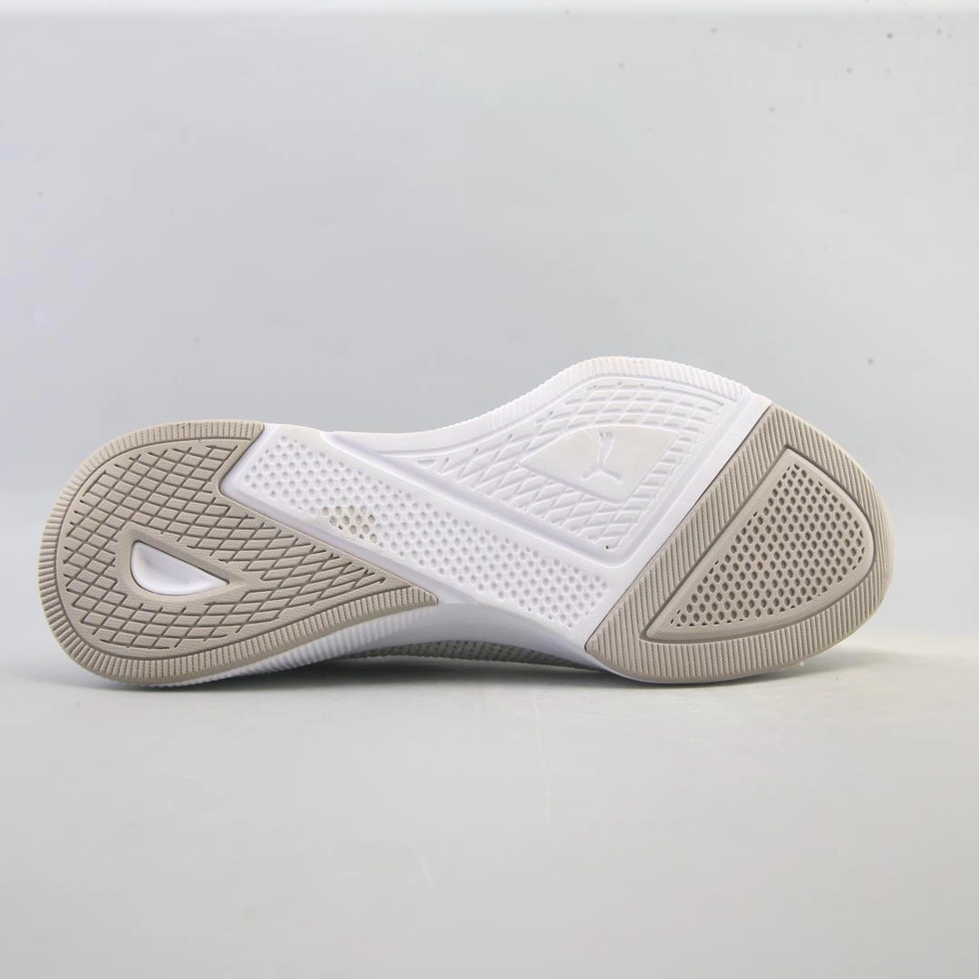 PUMA FLYER RUNNER ENGINEERED KNIT Puma signature shoe pictures