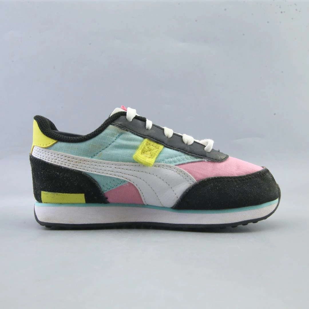 PUMA FUTURE RIDER PLAY Puma sporty sneaker designs