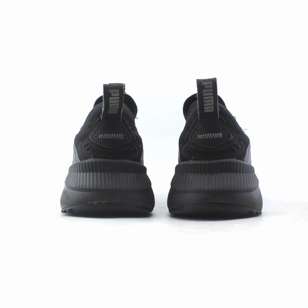 PUMA PACER FUTURE Puma signature shoe pictures