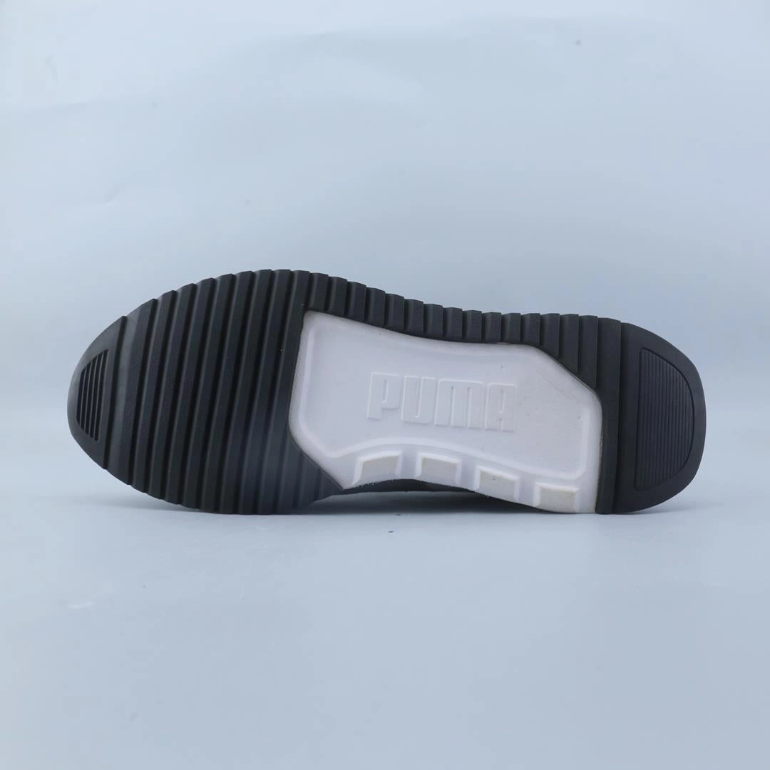 PUMA  R78 METALLIC Puma sporty sneaker designs