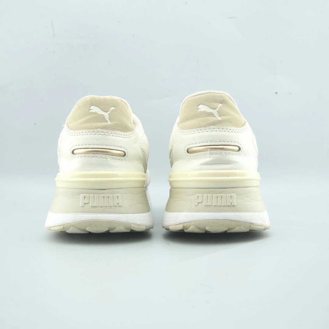 PUMA R78 VOYAGE Puma sporty sneaker designs