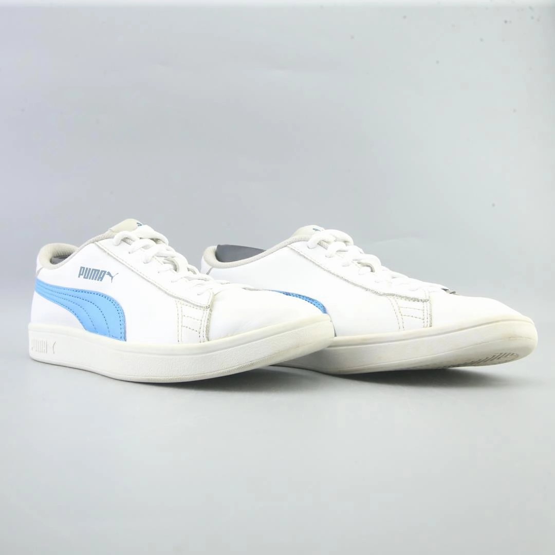 PUMA SMASH V2 Puma signature shoe pictures