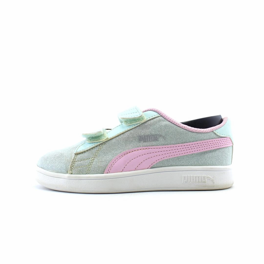 PUMA SMASH V2 Puma iconic sneaker collections