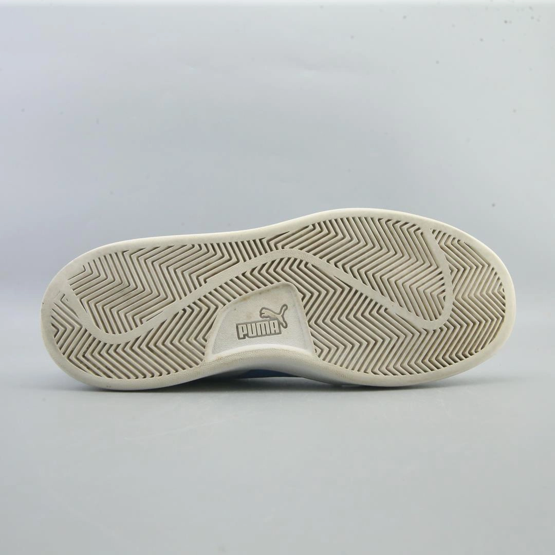 PUMA SMASH V2 Puma signature shoe pictures