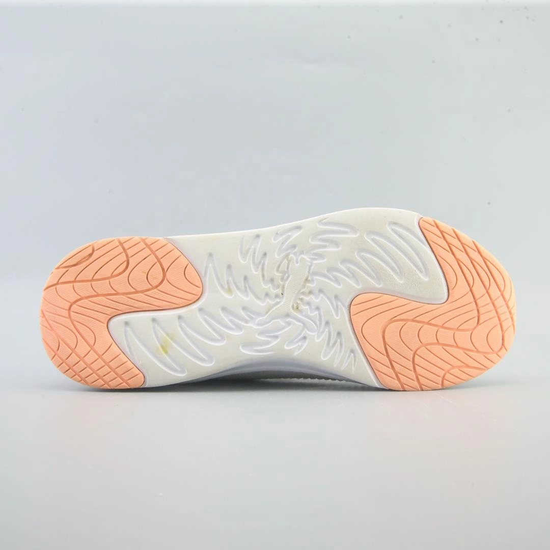 PUMA SOFTRIDE FINESSE SPORT Puma signature shoe pictures
