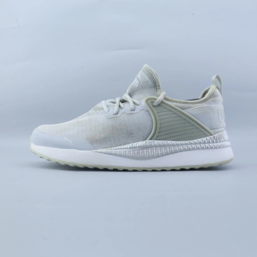 PUMA SOFTRIDE FLY Puma sporty athletic sneaker designs