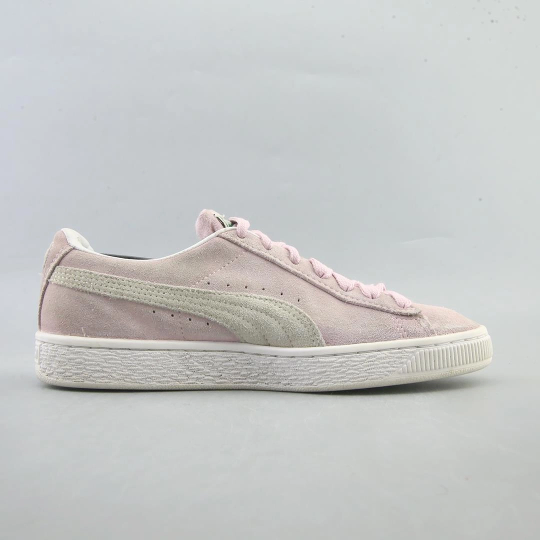 PUMA SUEDE CLASSIC XXI Puma signature shoe pictures