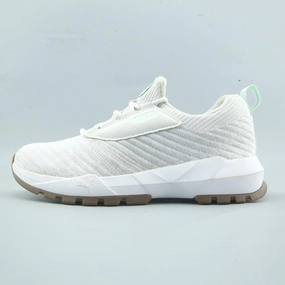PUMA VENUS EMBOSS Puma sporty athletic sneaker designs
