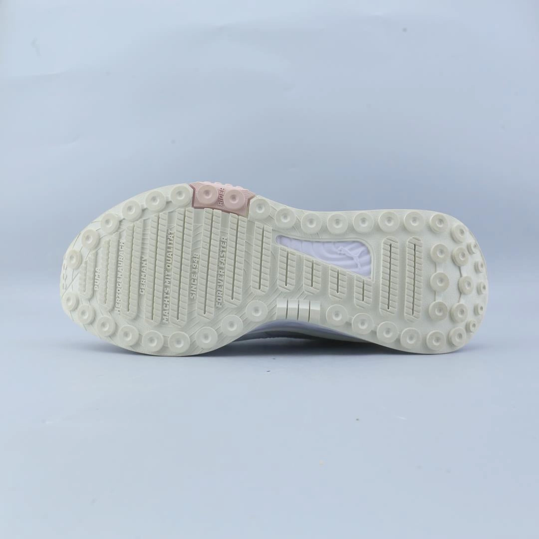 PUMA WILD RIDER SOFT METAL Puma sporty sneaker designs
