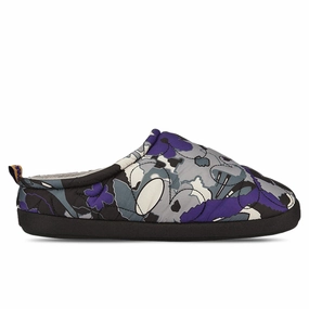 Puma x Perks and Mini Puffy Sandal - Black Puma shoes with suede and modern shape