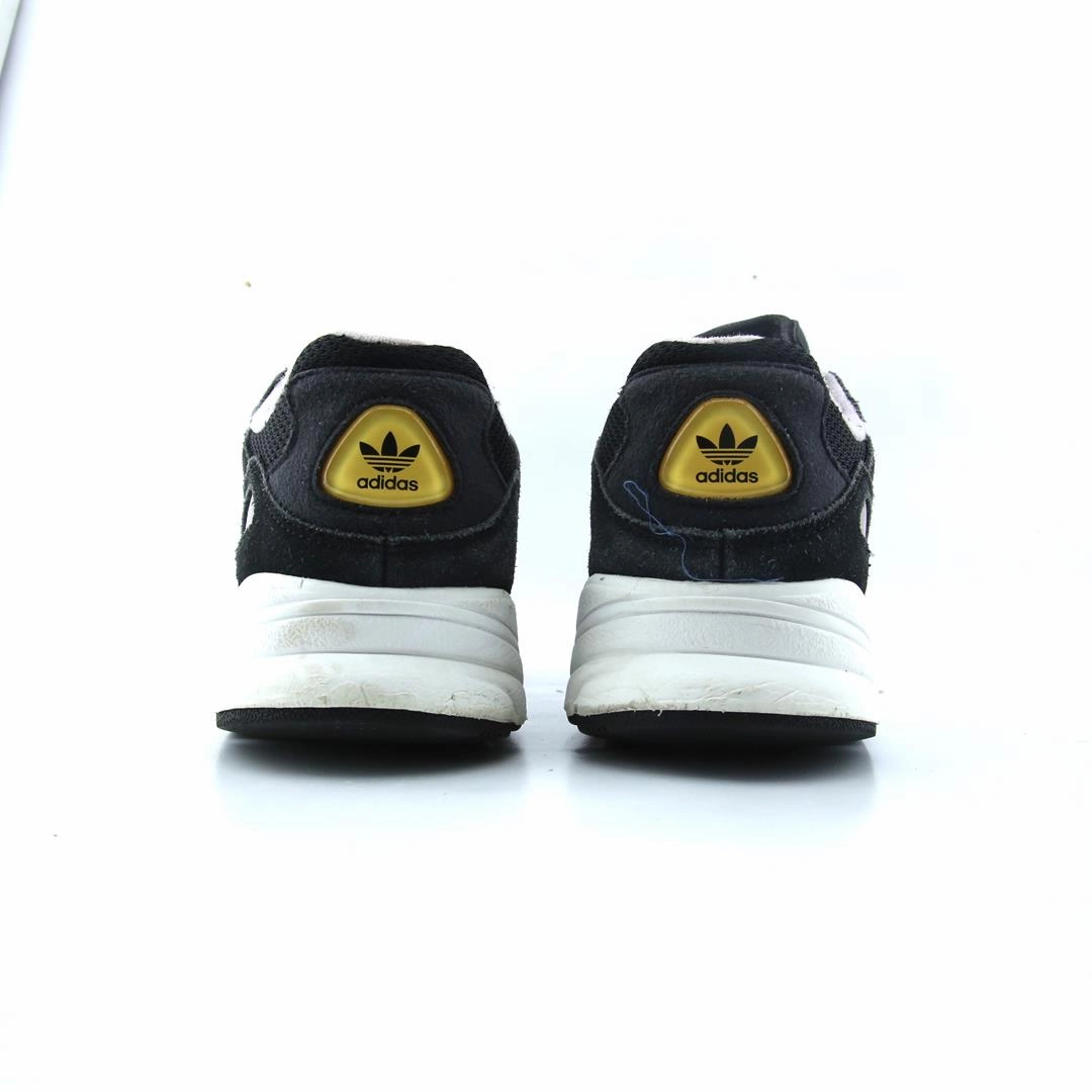 PUMA YUNG-96 CHASM Puma sporty sneaker designs