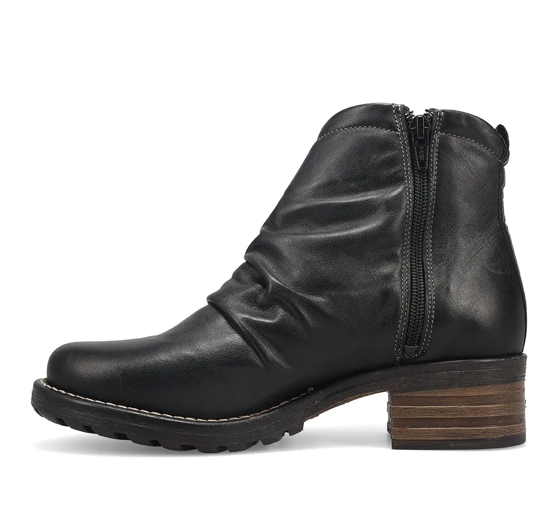 Ravelle - Black