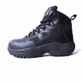 REEBOK . Reebok versatile sport footwear