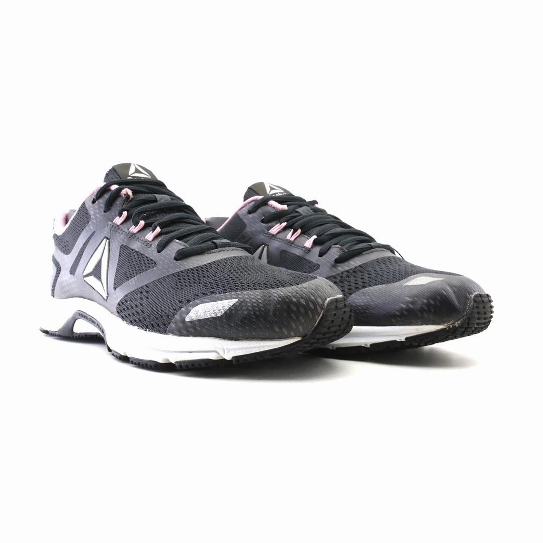 REEBOK AHARY RUNNER Reebok athletic footwear visuals