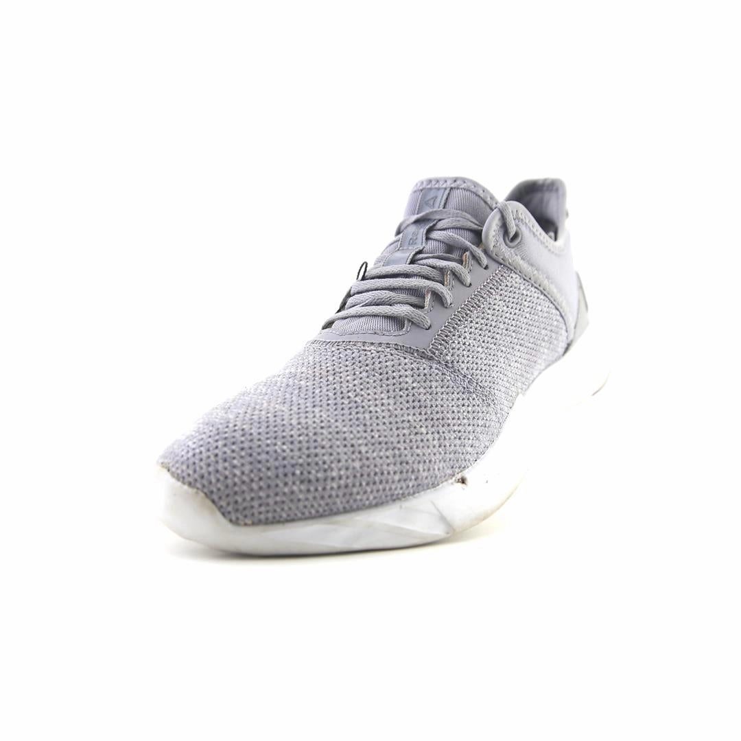 REEBOK ASTRORIDE EDGE Reebok athletic footwear visuals