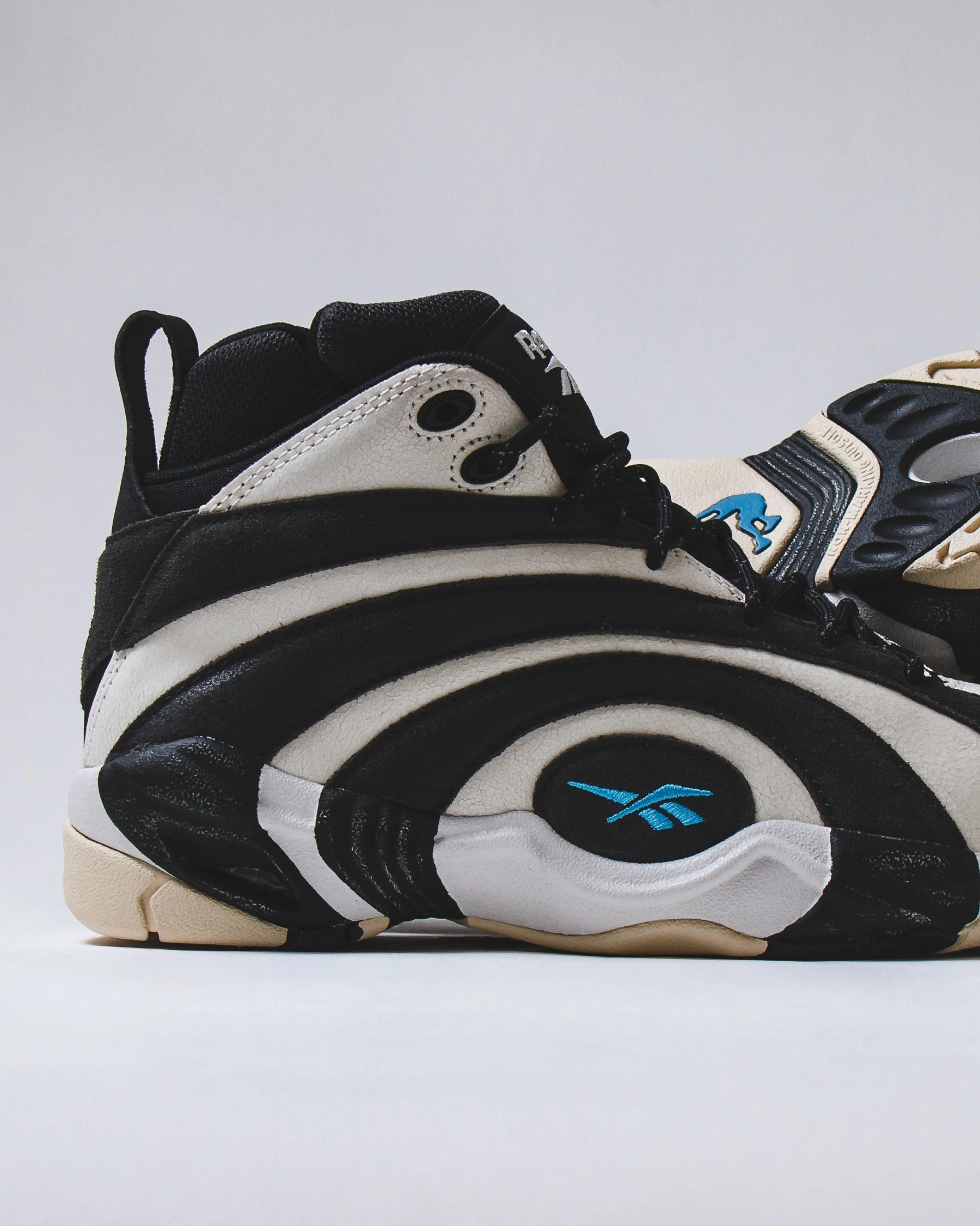 Reebok Basketball Men Shaqnosis Washed Black 100230334 Reebok modern sport footwear