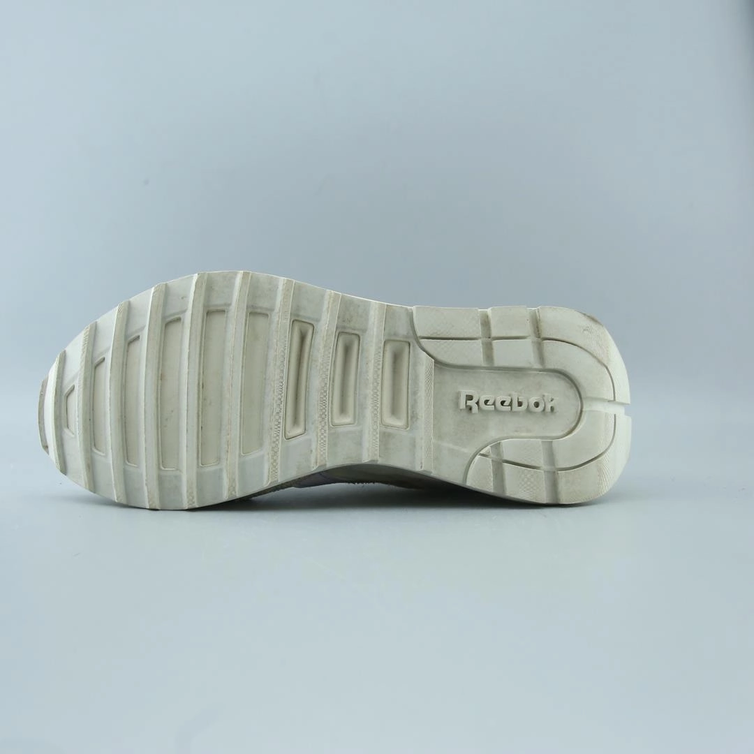REEBOK CL LEGACY AZ Reebok athletic footwear visuals