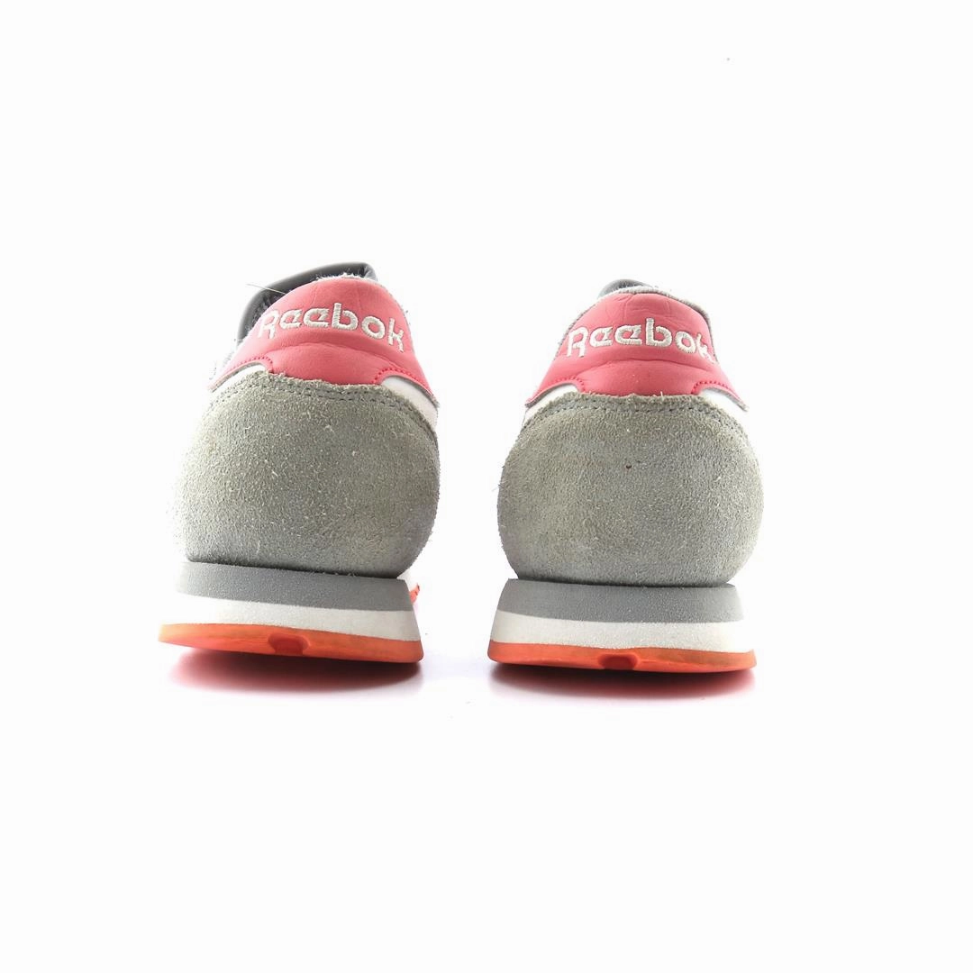 REEBOK CL LTHR SEASONAL Reebok athletic footwear visuals
