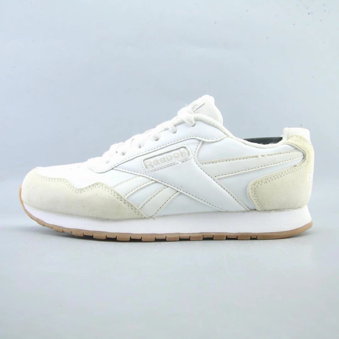 REEBOK CLASSIC LEATHER Reebok versatile sport footwear