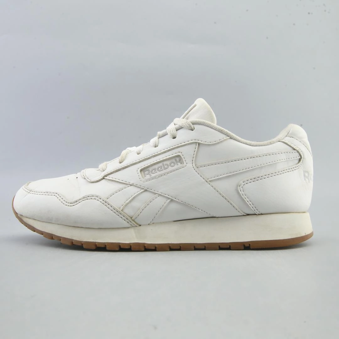 REEBOK CLASSIC LEATHER Reebok versatile sport footwear
