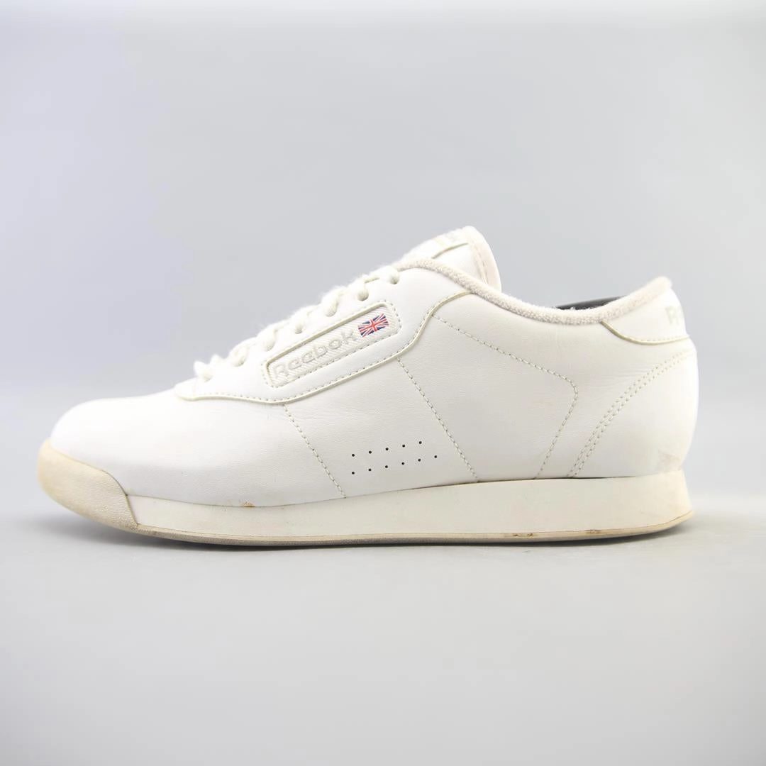 REEBOK CLASSIC LEATHER Reebok versatile sport footwear