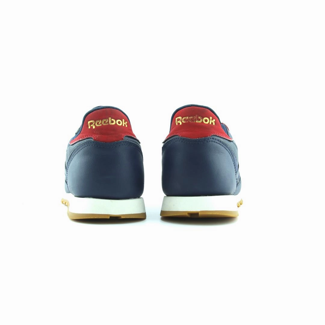 REEBOK CLASSIC LEATHER Reebok classic shoe shots