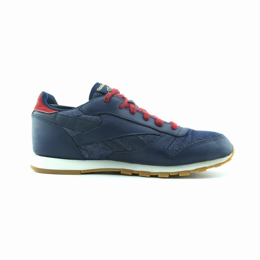 REEBOK CLASSIC LEATHER Reebok classic shoe shots