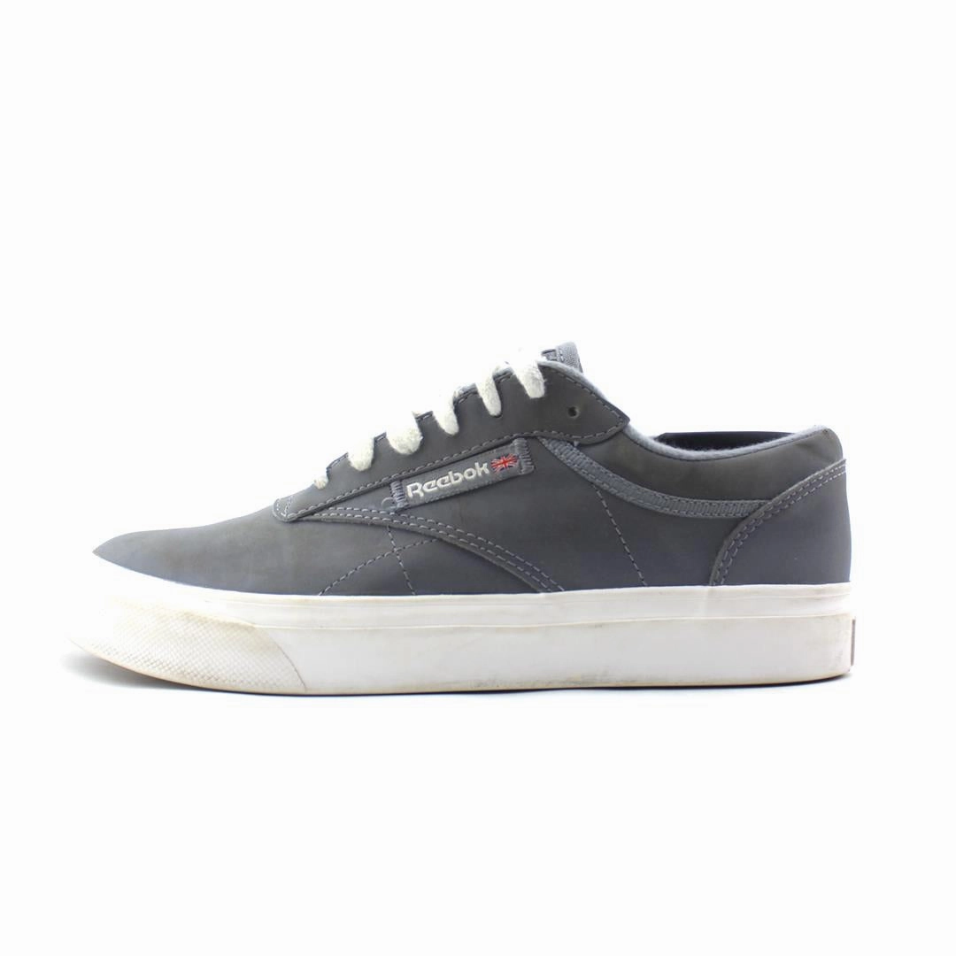 REEBOK CLASSIC Reebok versatile sport footwear