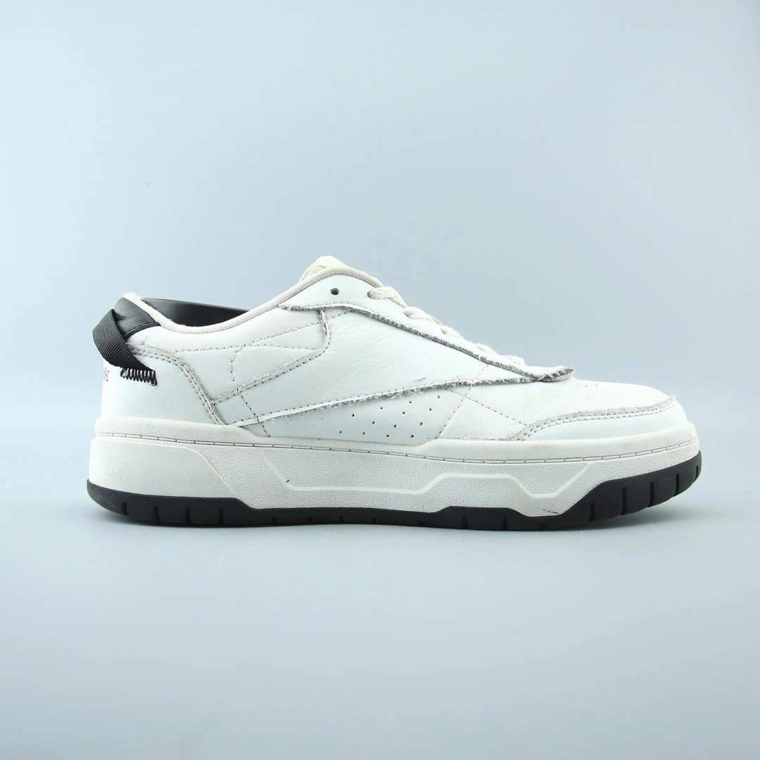 REEBOK CLASSIC Reebok classic shoe shots