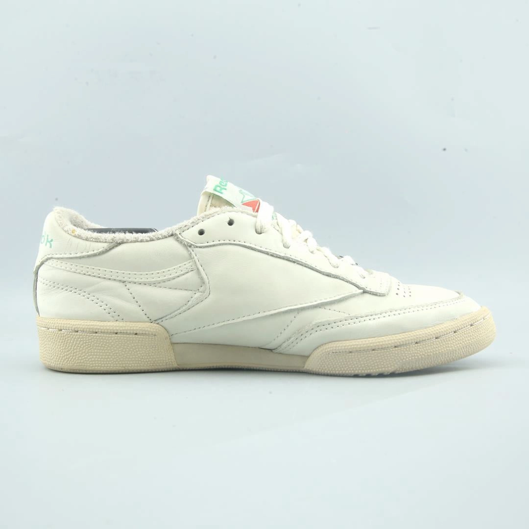 REEBOK CLASSIC Reebok classic shoe shots