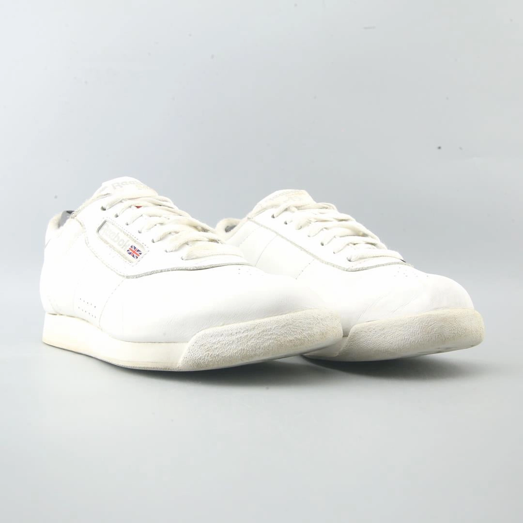 REEBOK CLASSIC Reebok classic shoe shots