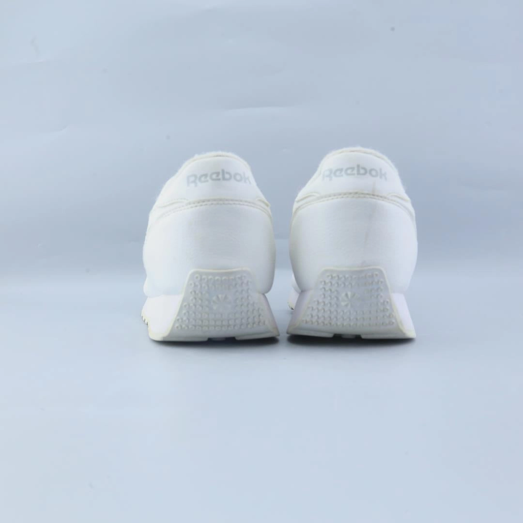 REEBOK CLASSIC Reebok classic shoe shots