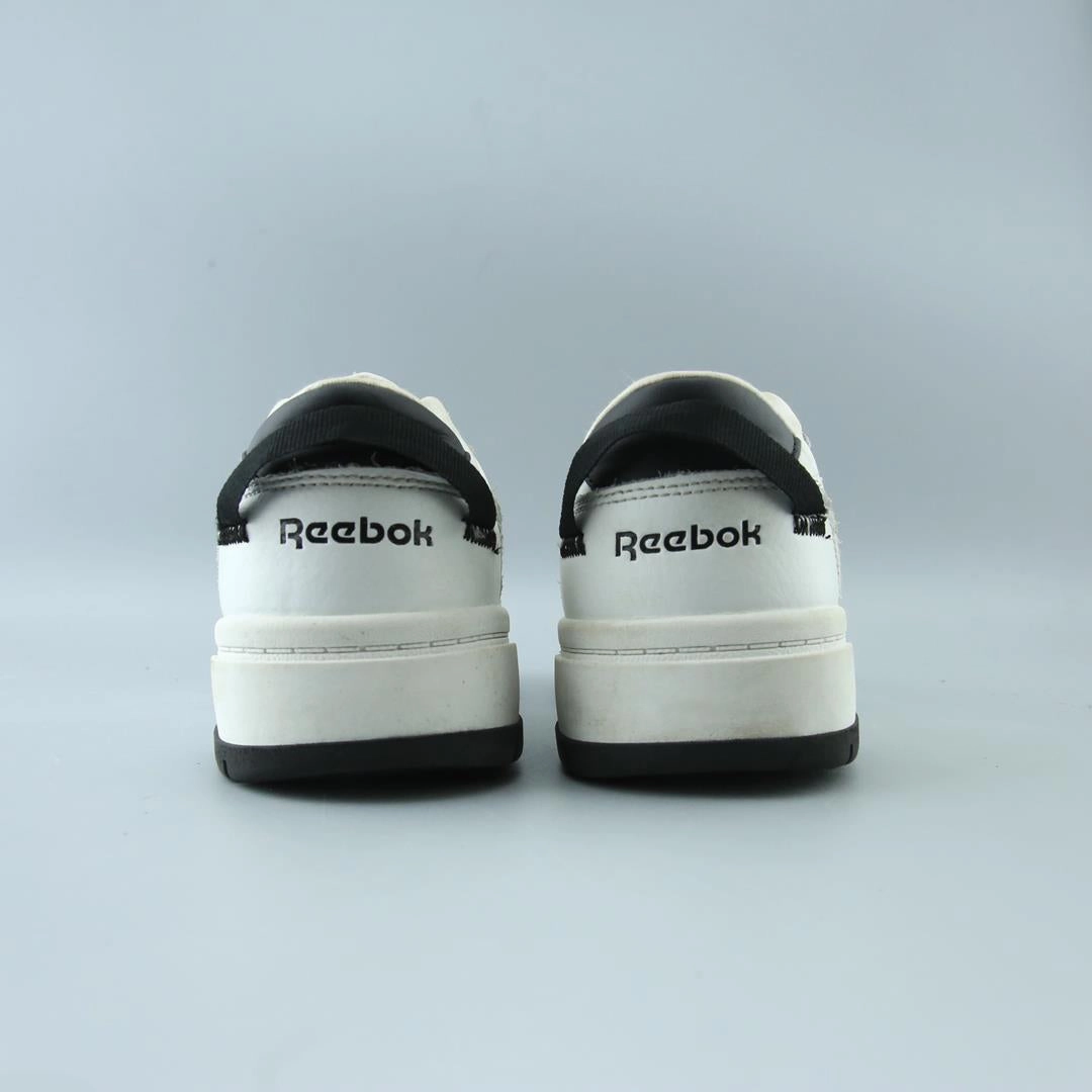 REEBOK CLASSIC Reebok classic shoe shots