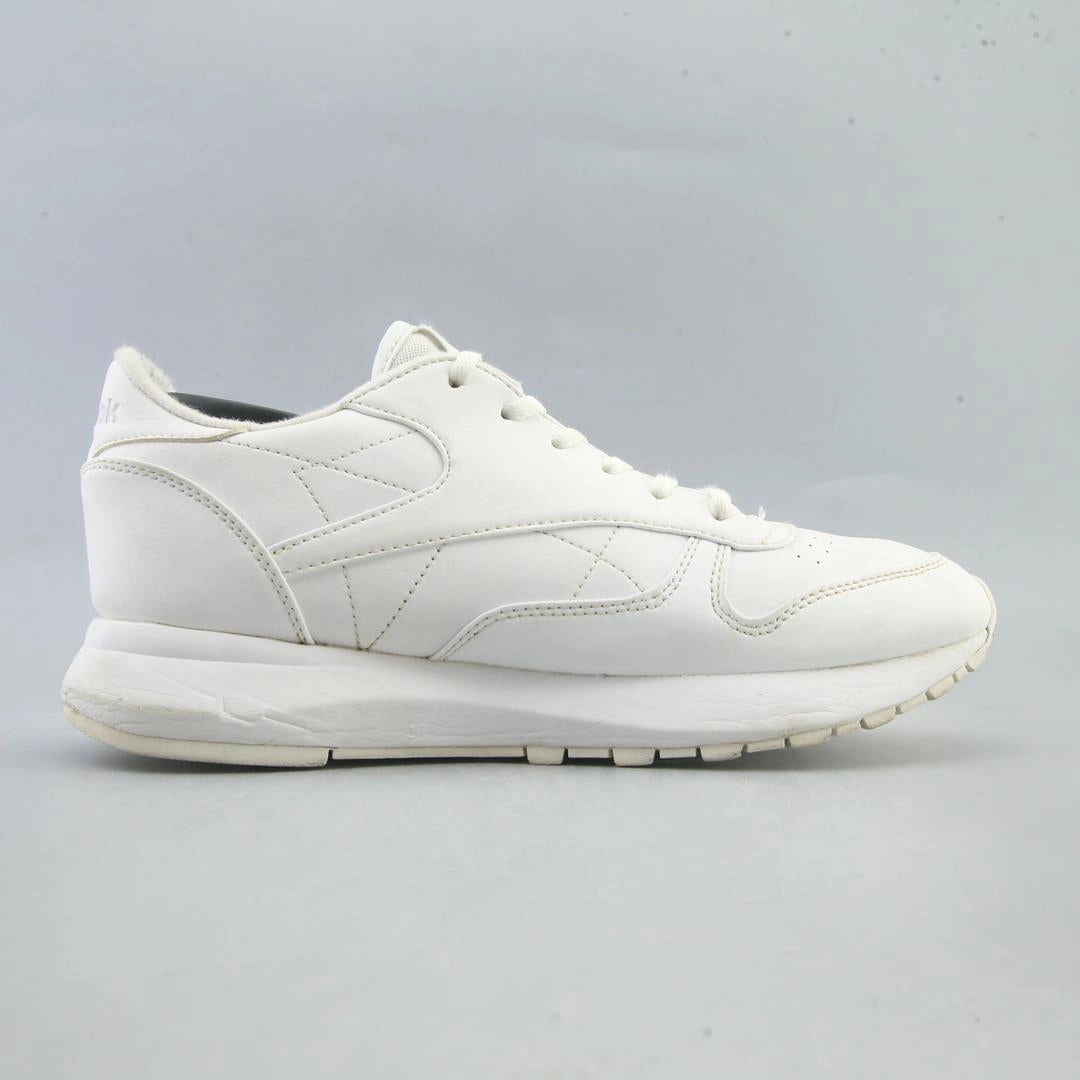REEBOK CLASSIC SP VEGAN Reebok athletic footwear visuals