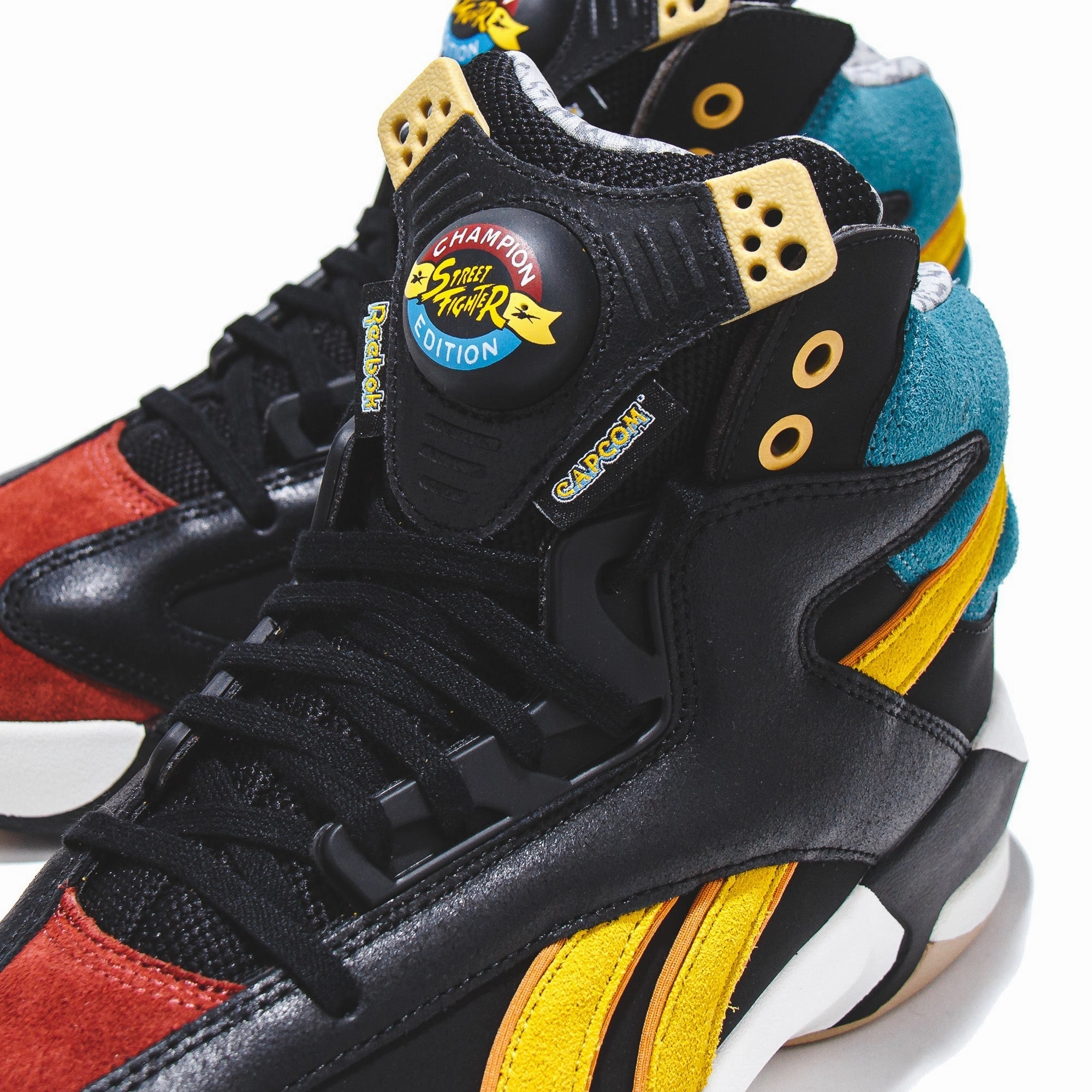 Reebok Classic x Capcom Basketball Men Shaq Attaq Street Fighter HR0603 Reebok modern sport footwear