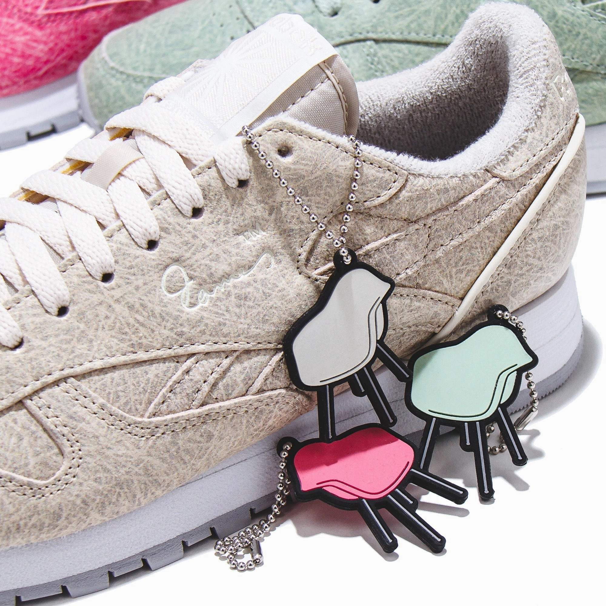 Reebok Classic x Eames Leather Pink White Grey FZ5860 Reebok modern sport footwear