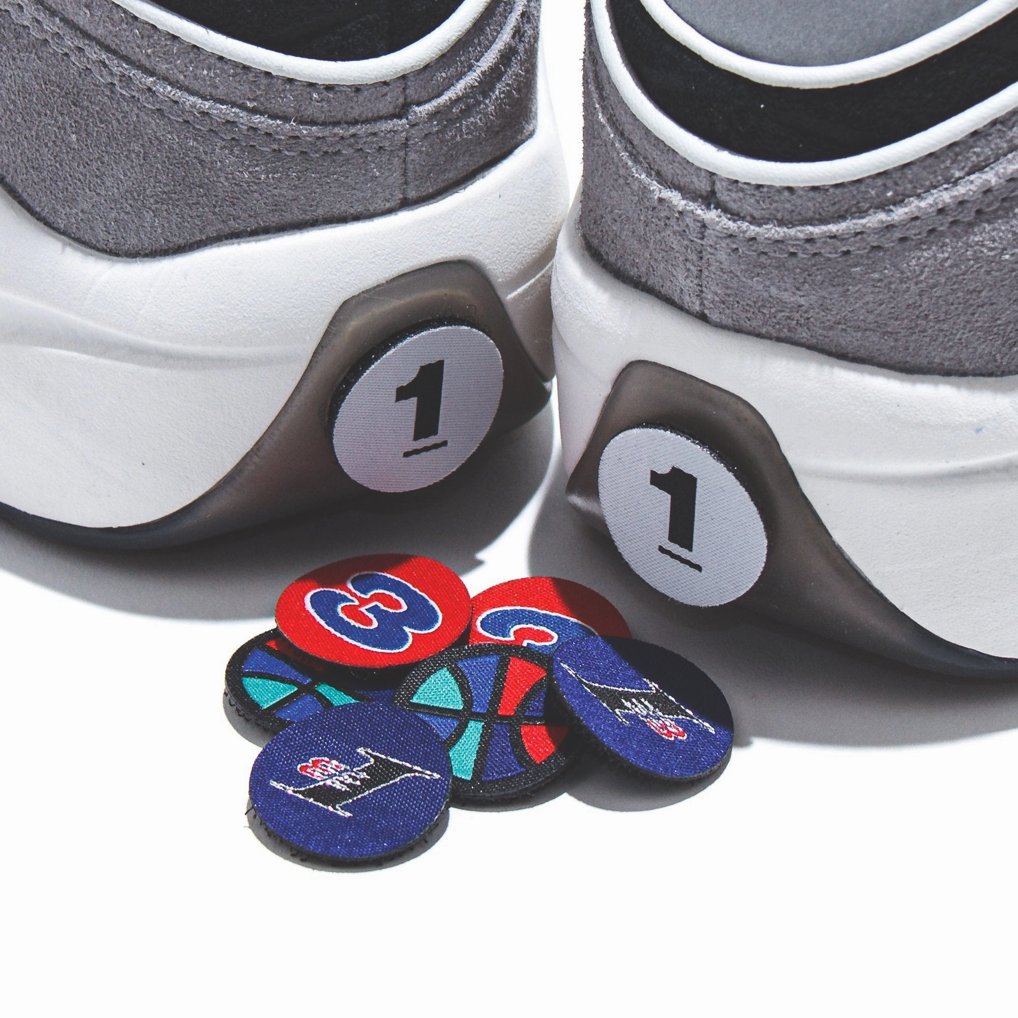 Reebok Classics Basketball Men Question Mid Allen Iverson Draft Night Grey Blue GZ7283 Reebok modern sport footwear