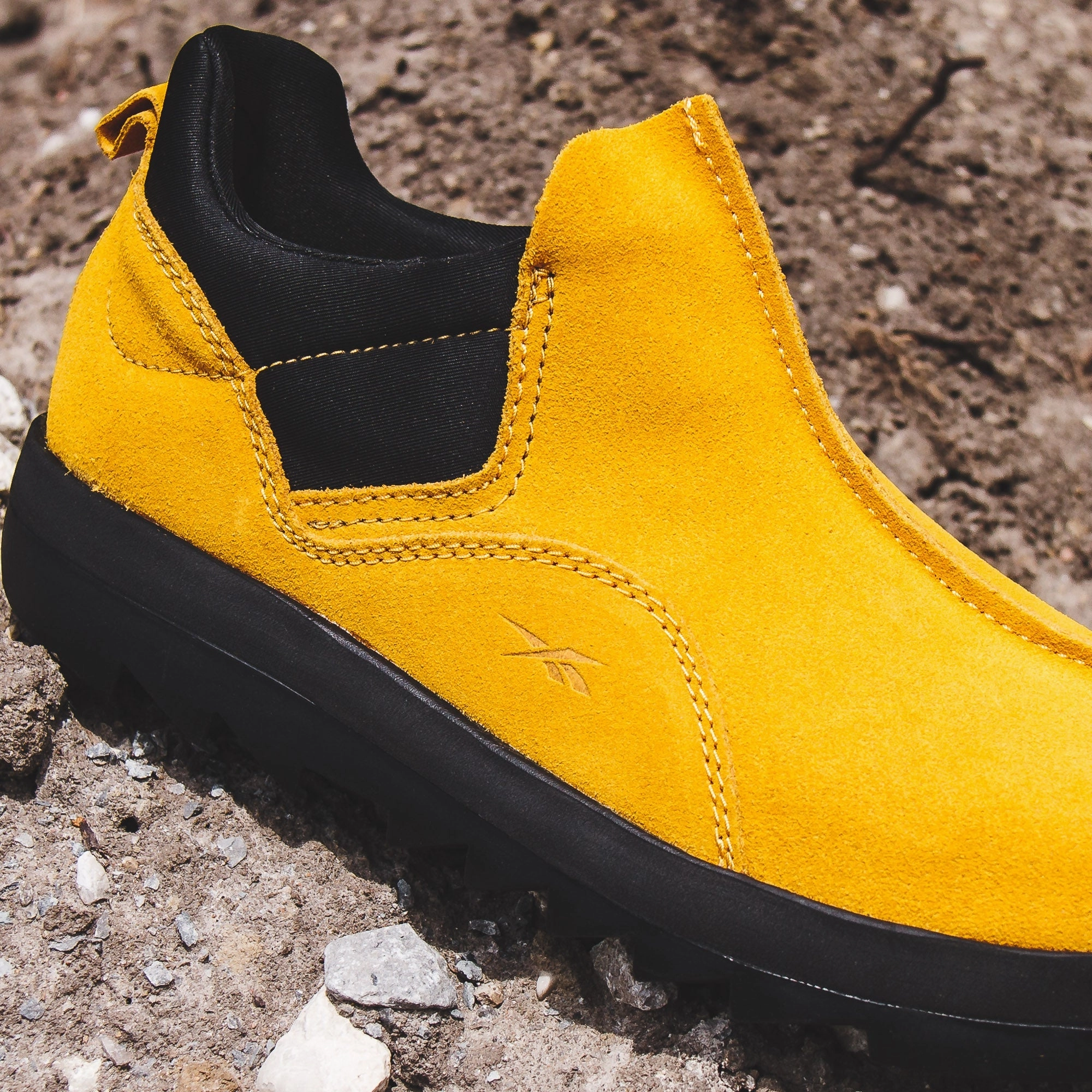Reebok Classics Men Beatnik Moc Yellow GX4474 Reebok modern sport footwear