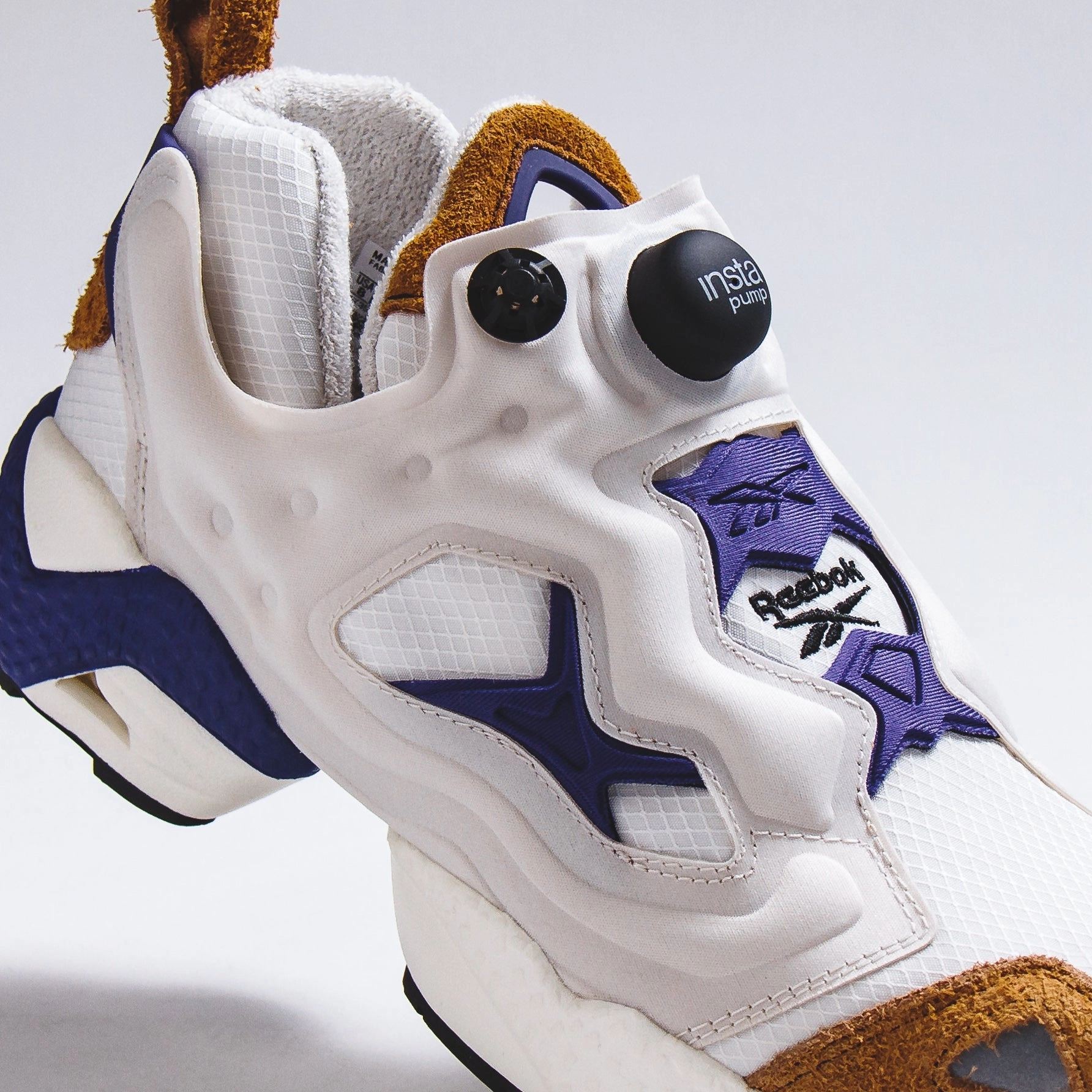 Reebok Classics Men Instapump Fury 95 Chalk GX9414 Reebok modern sport footwear