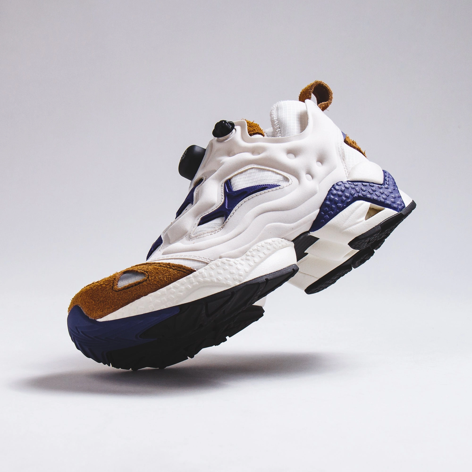 Reebok Classics Men Instapump Fury 95 Chalk GX9414 Reebok modern sport footwear