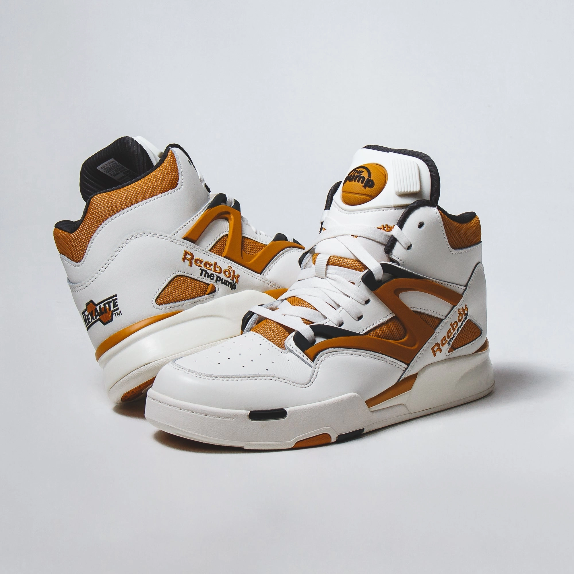 Reebok Classics Men Pump Omni Zone II Chalk 100033886 Reebok modern sport footwear