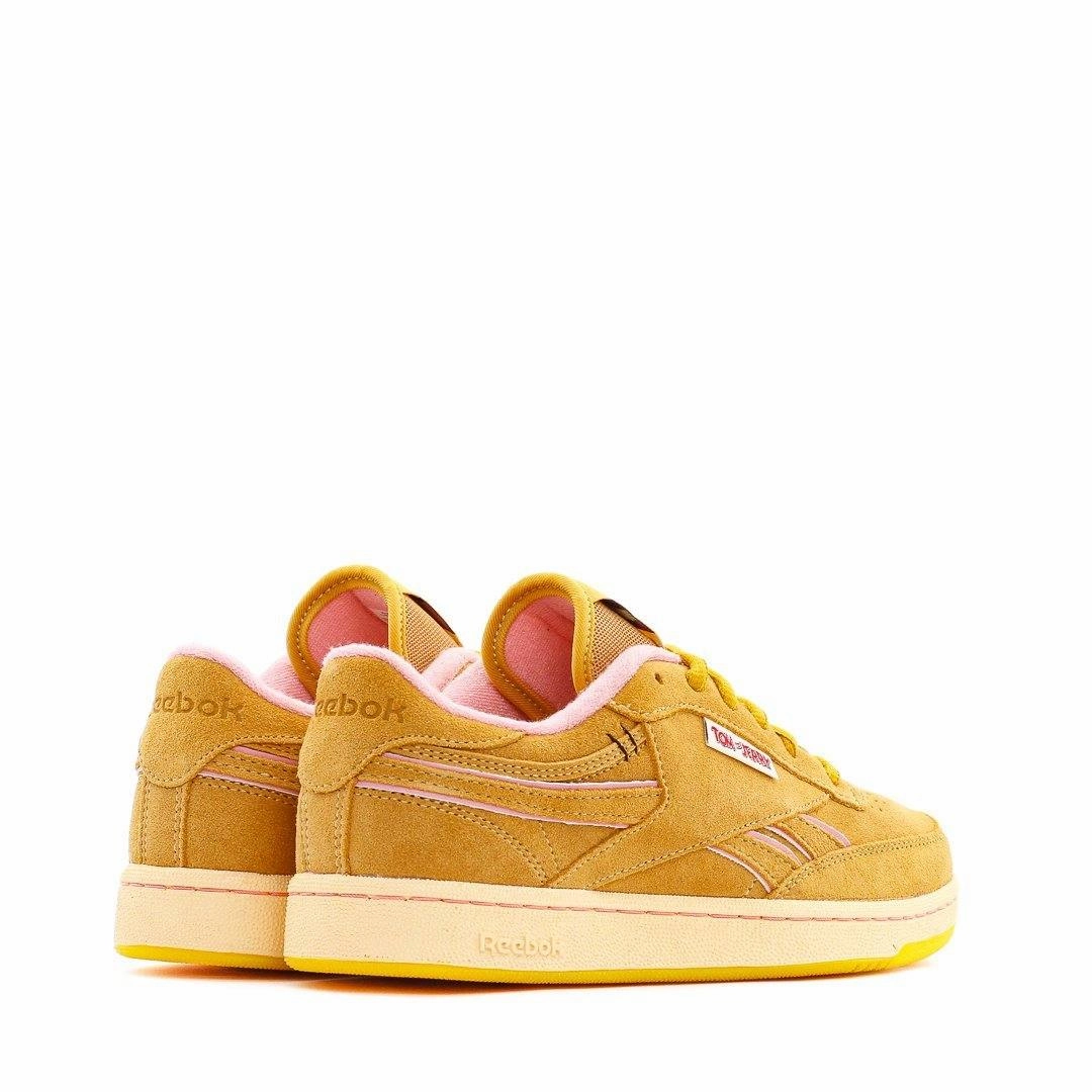 Reebok Classics x Warner Bros Tom and Jerry Club C Revenge MU Junior FW4641 Reebok modern sport footwear
