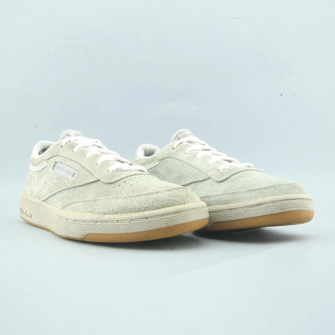 REEBOK CLUB COMFY Reebok classic shoe shots