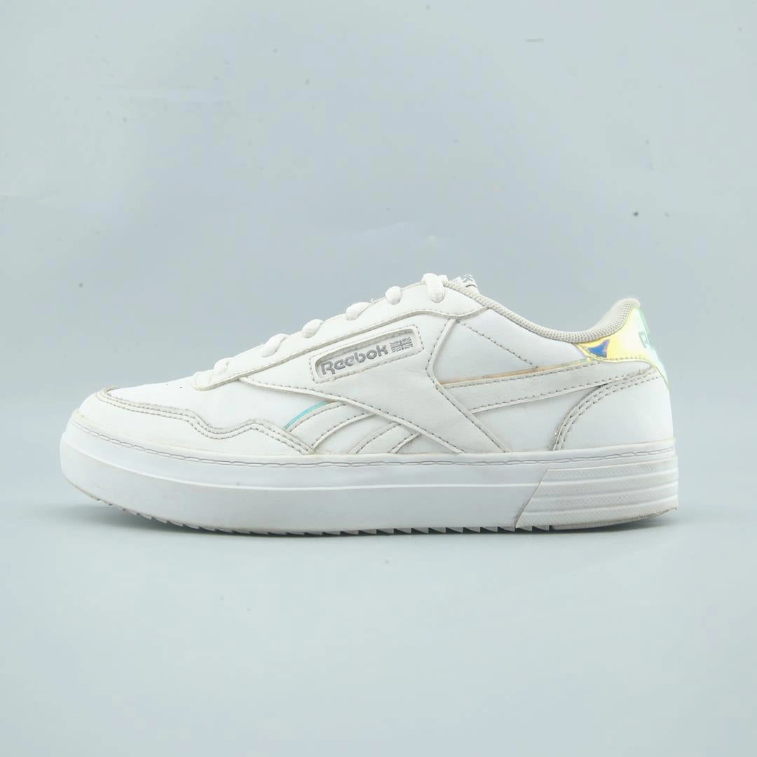 REEBOK CLUB MEMT Reebok classic athletic shoes