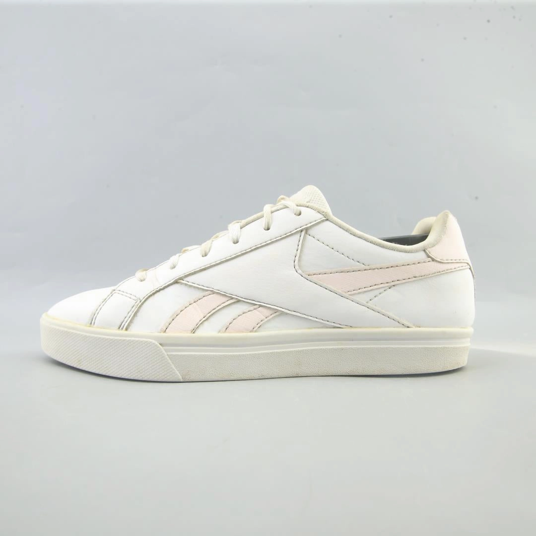 REEBOK COMPLETE 3.0 LOW Reebok versatile sport footwear